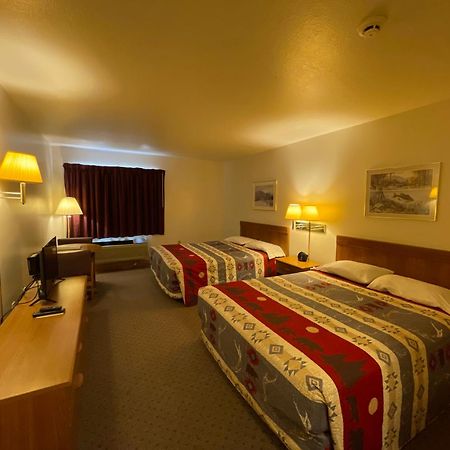 Ausable Valley Inn Mio Eksteriør billede
